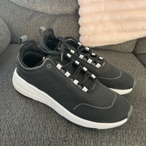 Adidas Black Shoes Size 7.5